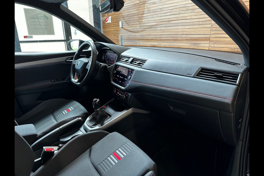 Seat Arona 1.0 TSI Style Business Intense | Virtual | Camera | ACC | Apple Carplay | Climatronic | Full LED | Ambient |