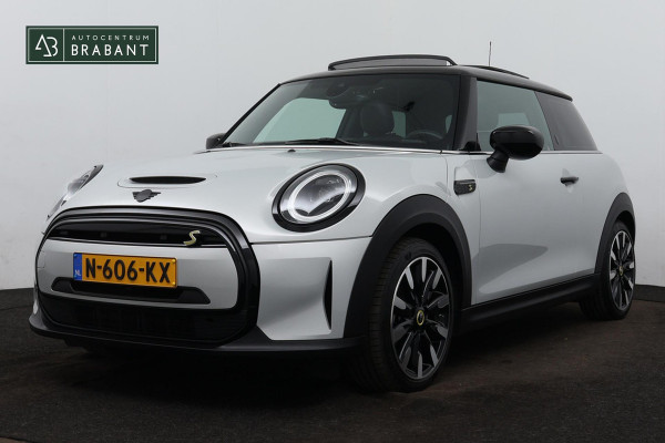 MINI Cooper Electric Yours 33 kWh BTW Auto (1e eig, NL-auto, Panorama, Camera, Leer, StoelV, Climate Con, Leer, Etc)