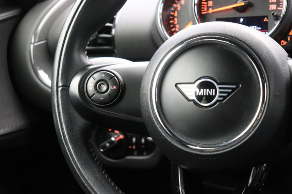 MINI Clubman 1.5 Business Edition Automaat - Navi