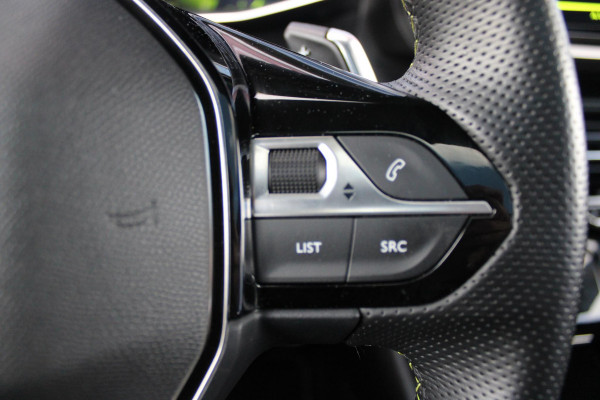 Peugeot 208 1.2 100PK AUTOMAAT GT PACK | PANORAMA DAK | NAVIGATIE | ACHTERUITRIJCAMERA | APPLE CARPLAY / ANDROID AUTO | CLIMATE CONTROL | ADAPTIVE CRUISE CONTROL | FULL LED  | DODEHOEK DETECTIE | ALCANTARA BEKLEDING | 17"LICHTMETALEN VELGEN |