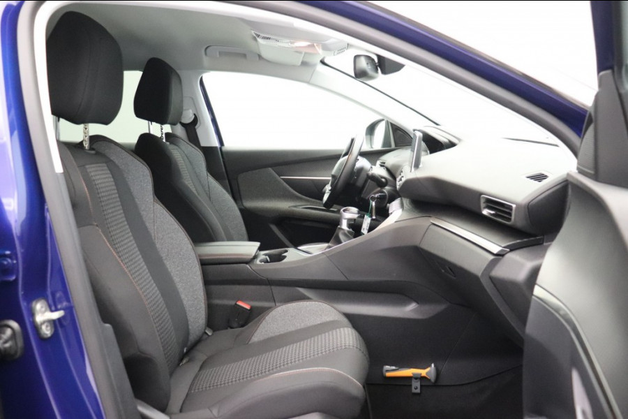 Peugeot 3008 1.5 BlueHDi Blue Executive - Navi, Digital Cockpit