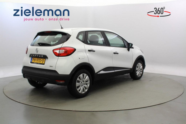 Renault Captur 1.5 dCi Special Black and White Edition - Navi