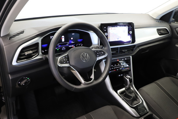 Volkswagen T-Roc 1.5 TSI 150pk DSG Life Navigatie Virtual cockpit Acc Clima