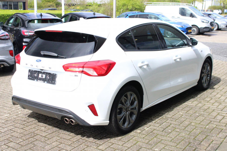 Ford Focus 1.0 EcoBoost Hybrid ST-Line 125 pk | Led Koplampen | Achteruitrij camera |SYNC 3 Navi | Apple Carplay/Android Auto |