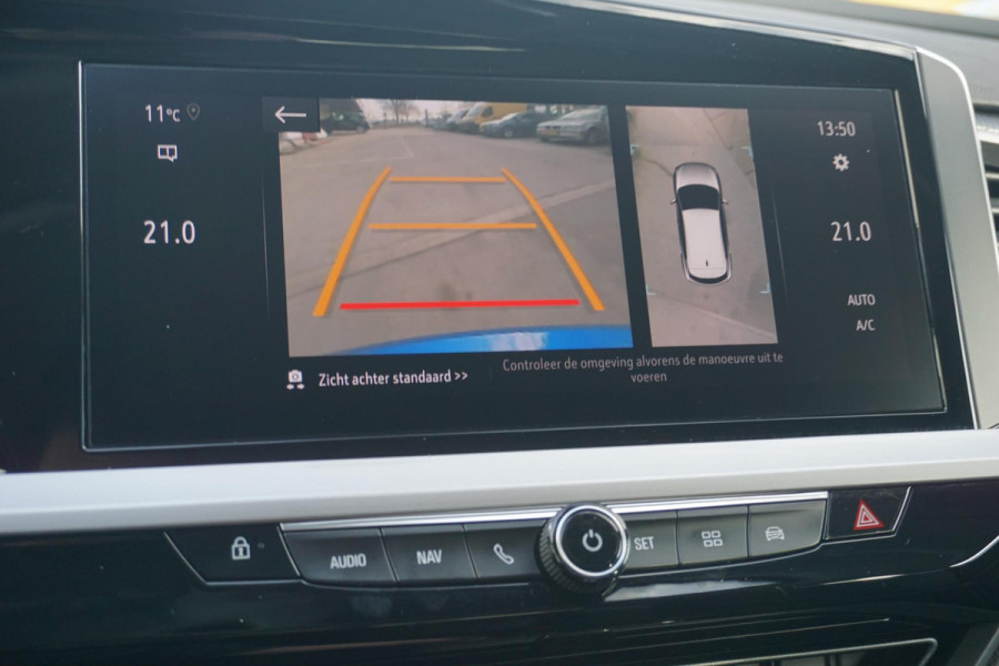 Opel Grandland 1.2 Turbo Business Elegance 360° Parkeercamera | Navi Pro | Apple Carplay/Android Auto | Stoelverwarming