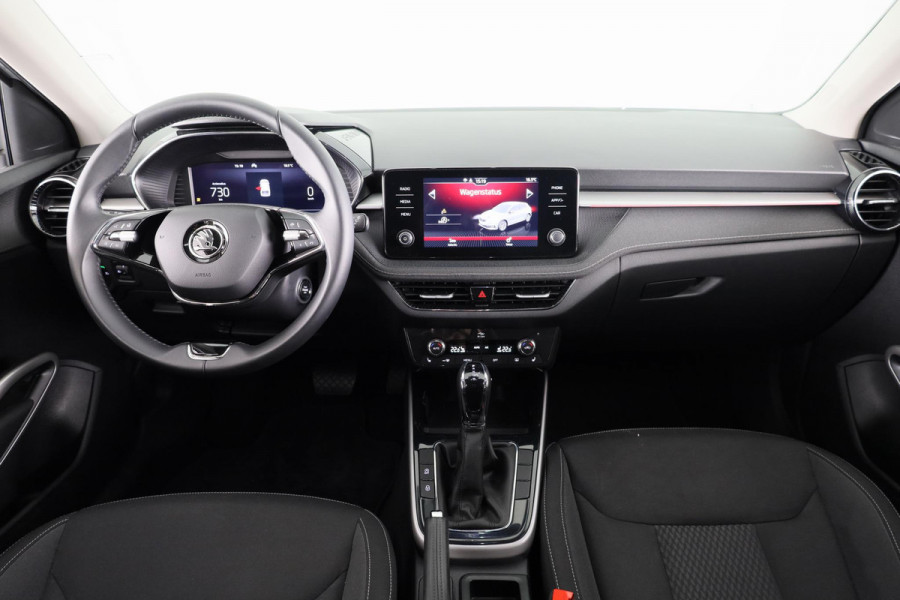 Škoda Fabia 1.0 TSI Business Edition 110 pk Automaat (DSG) | Navigatie via App | Parkeersensoren achter | Autom. airco | LED koplampen | Stoelverwarming