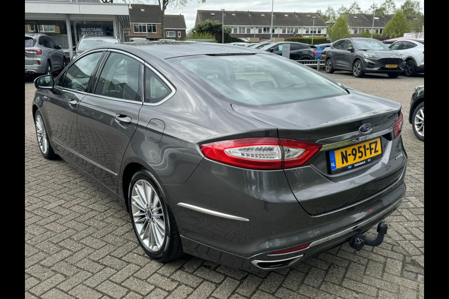 Ford Mondeo 2.0 IVCT HEV Vignale