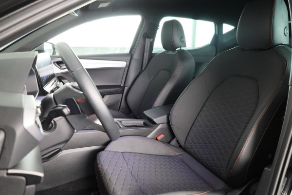 Seat Leon 1.0 eTSI FR Business Intense 110 pk Automaat (DSG) | Verlengde garantie | Navigatie | Parkeersensoren | Achteruitrijcamera | Stoelverwarming