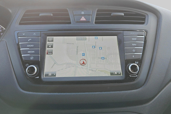 Hyundai i20 1.0 T-GDI Go! 2016 | navigatie | airco | lichtmetalen velgen