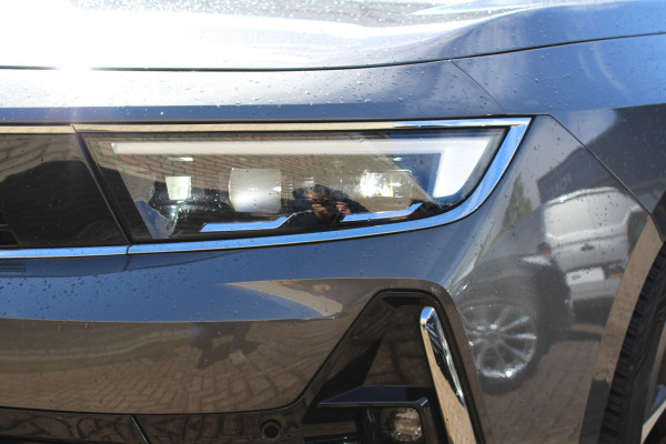 Opel Astra 1.6 Hybrid Ultimate | Panoramadak | HiFi | Memory | Head-Up | BLIS