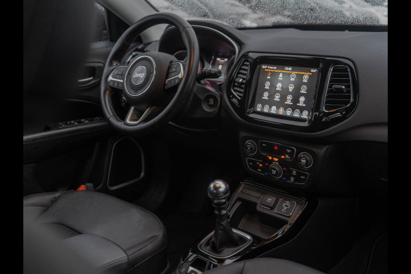 Jeep Compass 1.3T Night Eagle Liberty Edition | Clima | Navi | Carplay | Camera | PDC | 19"
