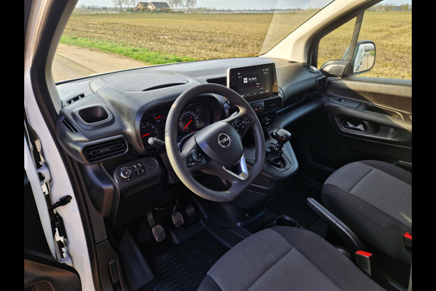 Opel Combo 1.5D L1H1 - 100 Pk - Apple Carplay Android Auto - ParkeerCamera