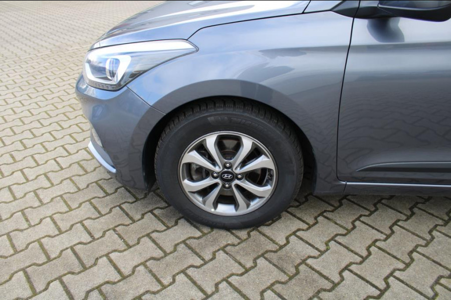 Hyundai i20 1.0 T-GDI Premium Camera PDC Navi rijklaar incl 12 maanden bovag