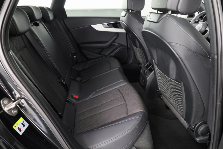 Audi A4 Avant 35 TFSI S-Line Competition 150 pk S-Tronic | Verlengde garantie | Navigatie | Parkeersensoren | LED koplampen | S-Line
