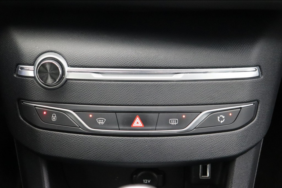 Peugeot 308 1.2 PureTech Executive - Carplay, Navi