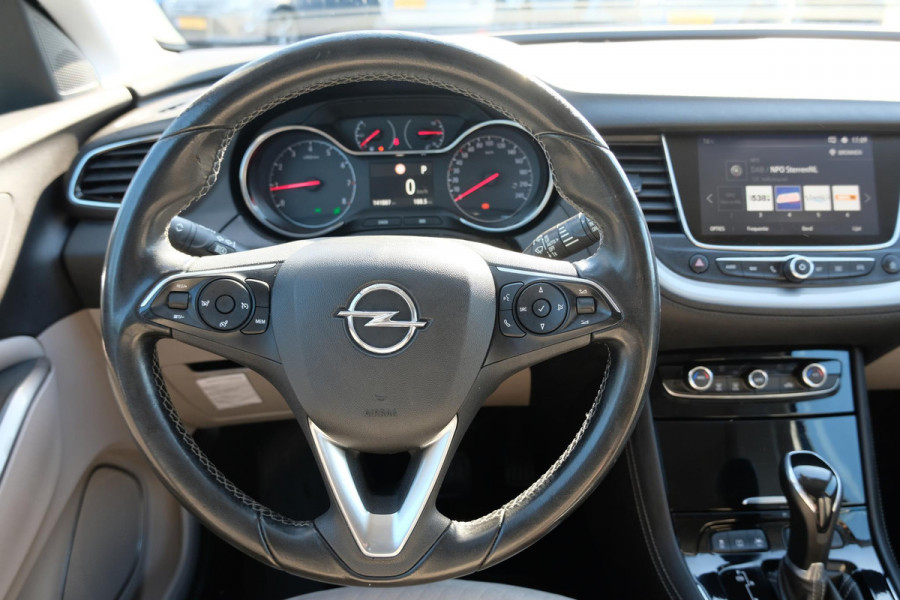 Opel Grandland X 1.6 Turbo Innovation 180pk Automaat | Achteruitrijcamera | Dodehoeksensoren | Elek Achterklep | Dealer onderhouden