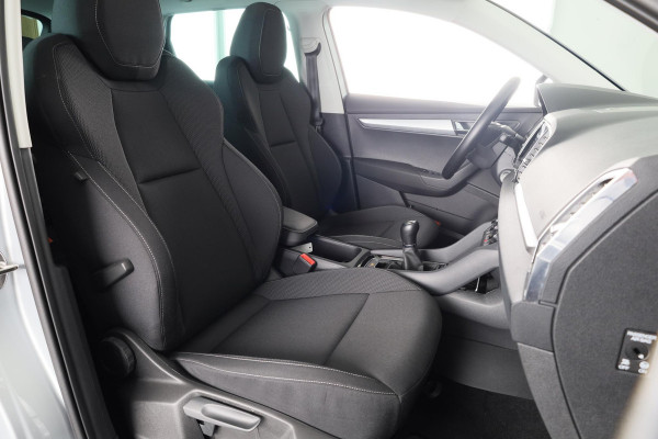 Škoda Karoq Business Edition 1.0 81 kW / 110 pk TSI SUV 6 vers | Parkeercamera | 17"LM velgen | digitaal dashboard |