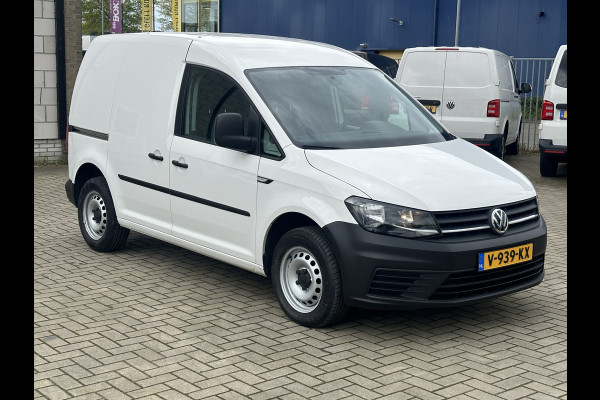 Volkswagen Caddy 2.0 TDI 102PK L1H1 EURO6 Comfortline Cruise control/parkeersensoren/navigatie systeem