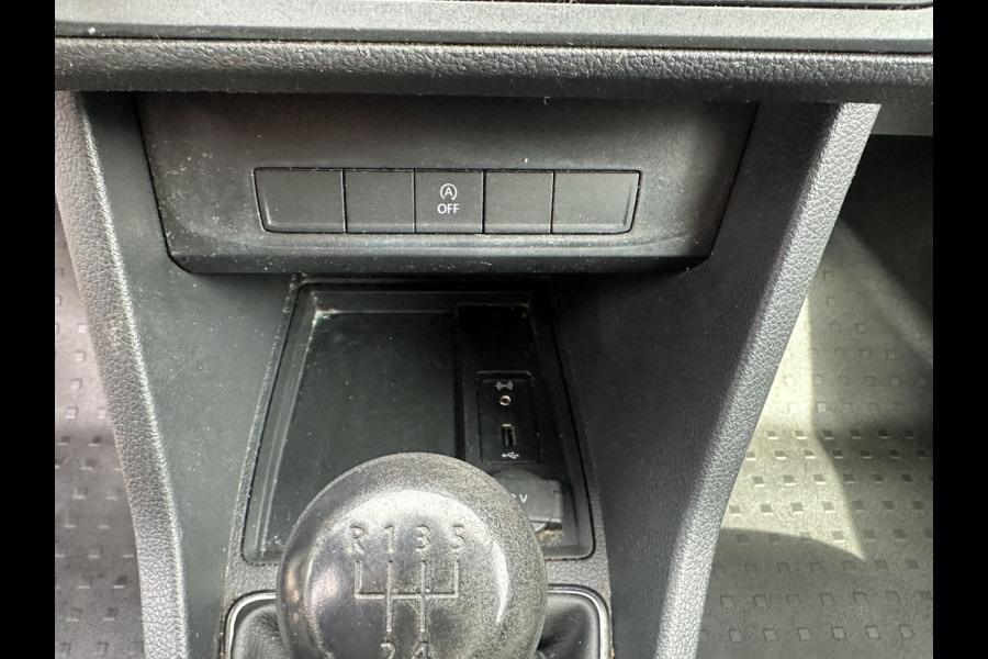 Volkswagen Caddy 2.0 TDI 102PK L1H1 EURO6 Comfortline Cruise control/parkeersensoren/navigatie systeem