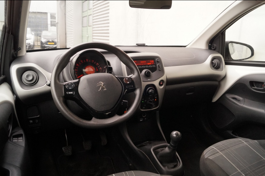 Peugeot 108 1.0 e-VTi Active Pack Premium -AIRCO-