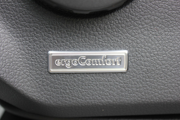 Volkswagen Crafter 35 2.0 TDI L4H3 177pk Automaat - LED koplampen - Navigatie - Geveerde stoel - Cruise - Camera - DAB - Rijklaar