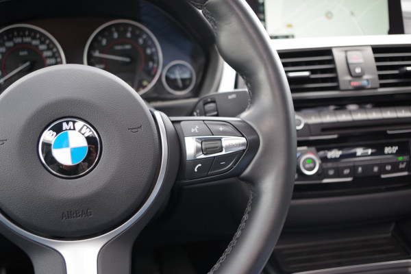 BMW 4 Serie Gran Coupé 418i Automaat M-Sport High Executive, Schuif-Kanteldak, Cruise Control, Parkeersensoren, LED