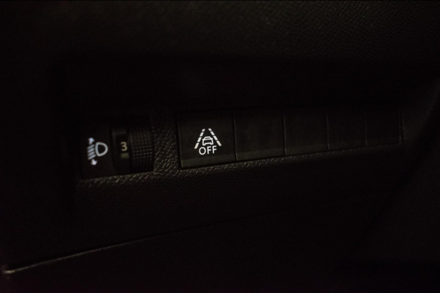 Peugeot 208 1.2 PureTech Active ORG NL [ Carplay Full LED Parkeersensoren ]