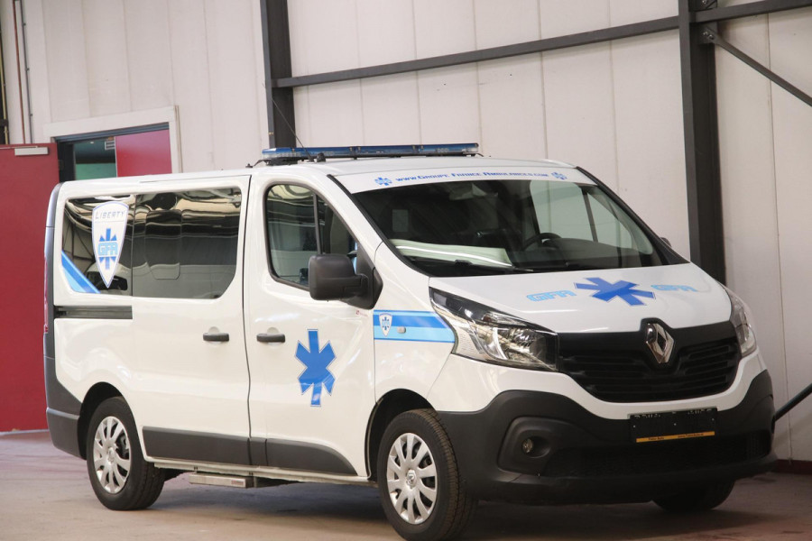 Renault Trafic 1.6 dCi AMBULANCE VSAV Rettungswagen Krankenwagen