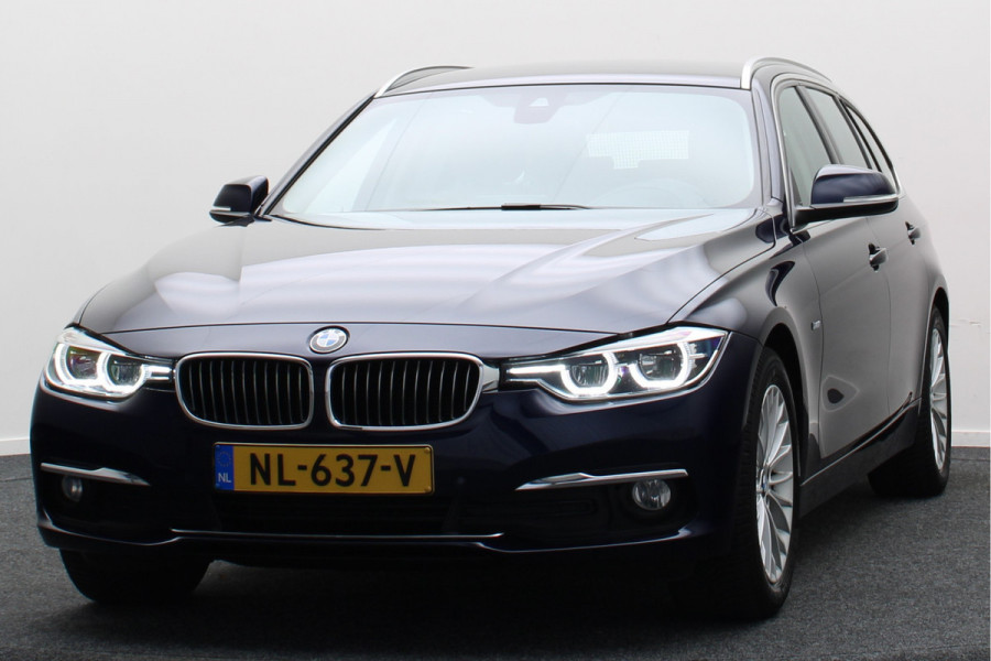 BMW 3 Serie Touring 318i Luxury Leer, Head-Up, Cruise, Navigatie, Bluetooth, PDC, 17''