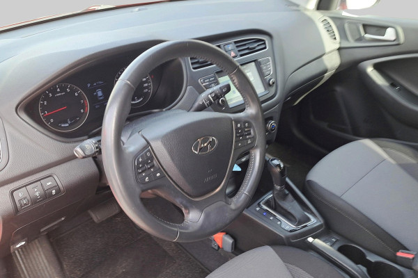 Hyundai i20 1.0 T-GDI Comfort | automaat | navigatie |