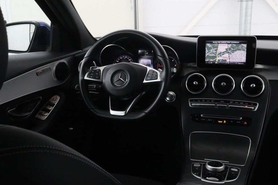 Mercedes-Benz C-Klasse 200 CDI Sport Edition | 1e eigenaar | AMG Line | Half leder | Camera | Stoelverwarming | Full LED | Navigatie | Park Assist