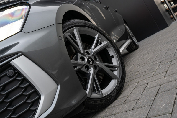 Audi S3 Sportback 2.0 TFSI quattro Incl. BTW | Panorama | ACC | Sfeerverlichting | Fabrieksgarantie | Matrix | 2023!