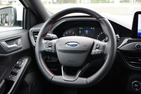 Ford FOCUS Wagon 1.5 EcoBoost 150 PK Automaat ST-Line Business, Panoramadak, Camera, Carplay, Keyless