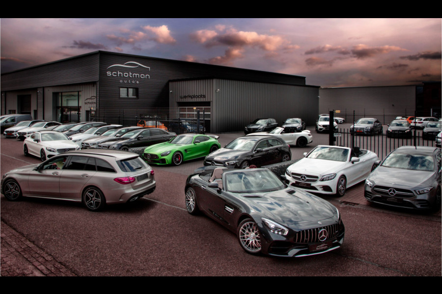 Mercedes-Benz A-Klasse 250 e AMG Panorama, Widescreen, Nightpack, Sfeerverlichting, Camera, 19" Hybrid 2022