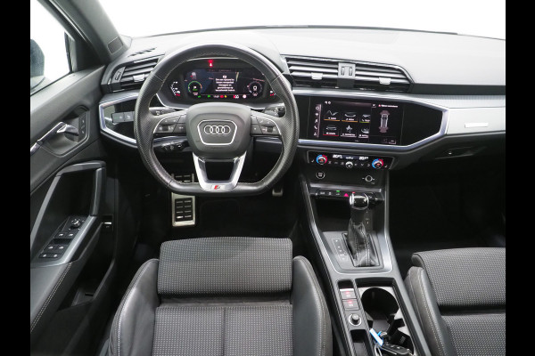 Audi Q3 45 TFSI e S-Line | Virtual | Adaptive Cruise | Keyless | Sportstoelen