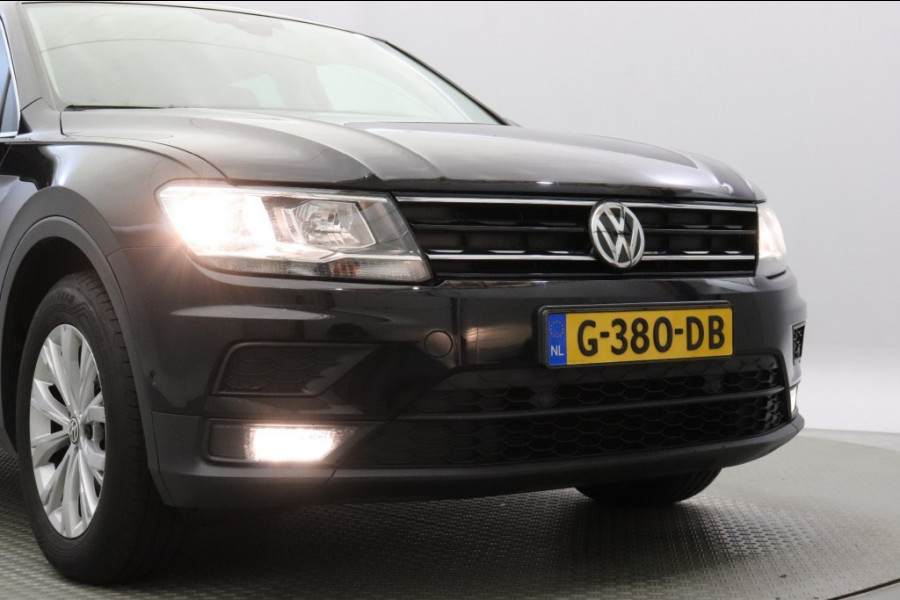 Volkswagen Tiguan 2.0 TDI Comfortline Business Automaat - Navi, Camera, Trekhaak