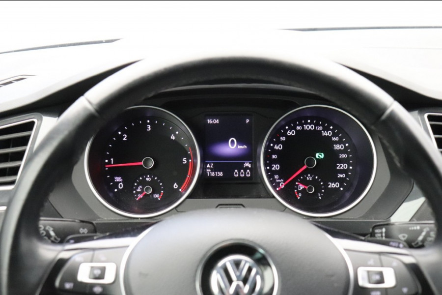 Volkswagen Tiguan 2.0 TDI Comfortline Business Automaat - Navi, Camera, Trekhaak