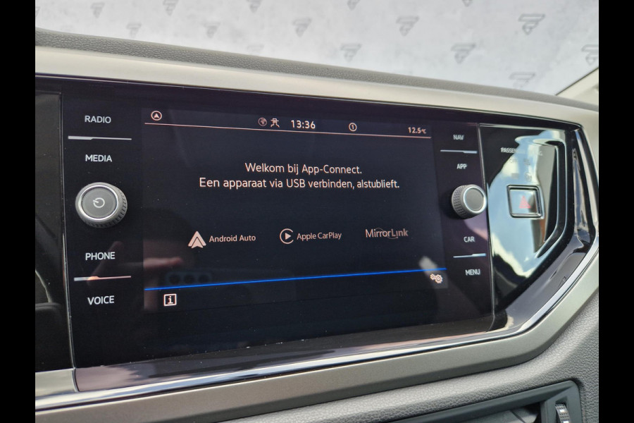 Volkswagen Polo 1.0 TSI R-Line Edition | Cruise | PDC | Apple Carplay / Android Auto |