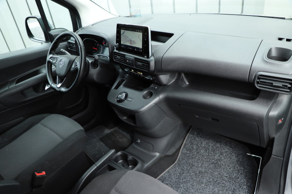 Opel Combo 1.5D L2H1 Innovation Aut8 | 131PK | Clima | Camera | Pdc | 2019.