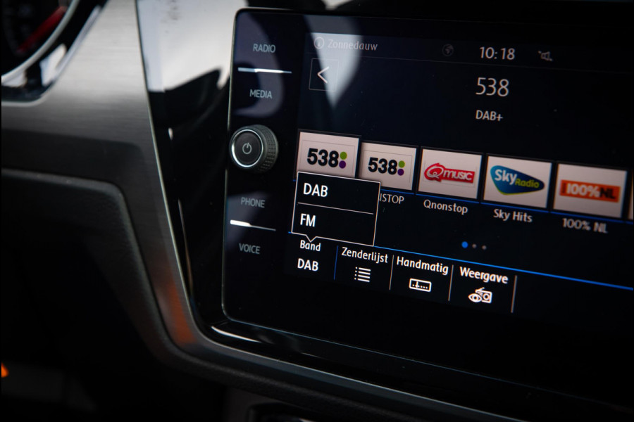 Volkswagen Touran 1.6 TDI Navigatie Camera Adapt. cruise