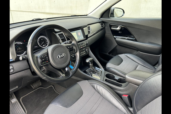 Kia Niro 1.6 GDi Hybrid DynamicLine Automaat | Camera | Navi | Apple Carplay & Android Auto | Cruise | 16” velgen |