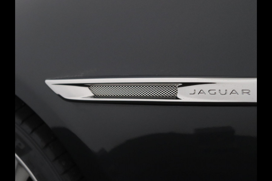 Jaguar XJ 2.0T 240PK Luxury | 20" | Keyless