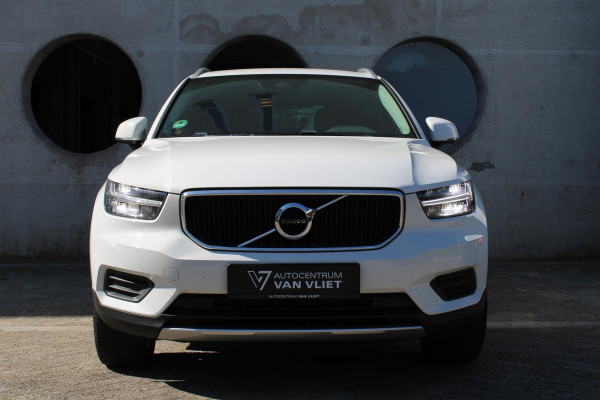 Volvo XC40 1.5 T3 Momentum Pro | TREKHAAK | LEDEREN BEKLEDING |