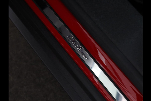 Alfa Romeo Stelvio 2.0T 280PK AWD B-Tech | 20" | Keyless | Trekhaak