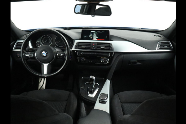 BMW 3 Serie 318i M-Sport M-Performance | 20" | NaviProf | Org.NL