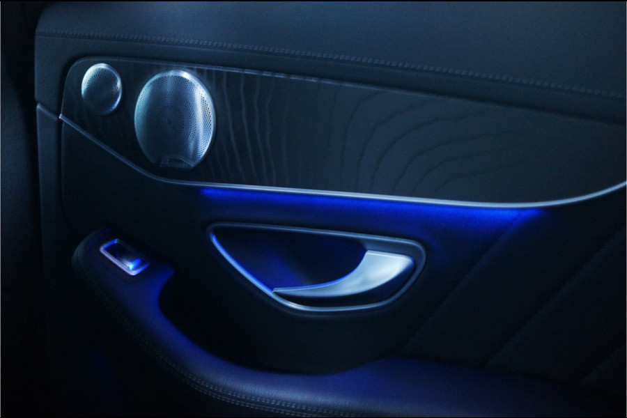 Mercedes-Benz C-Klasse Estate AMG 43 4MATIC | Panoramadak | Burmester | Stoelkoeling/verwarming | Camera | Ambiance verlichting | Dode hoek | Spiegel pakket | Elek. achterklep | Stand kachel | Navigatie | Cruise Control | AMG | Automaa