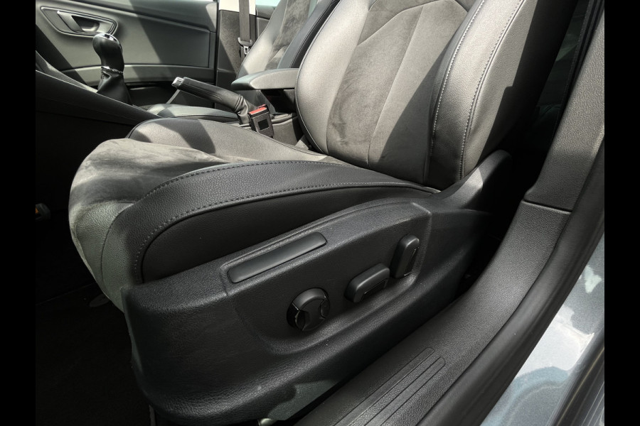 Seat Leon 1.0 EcoTSI, Camera, Cruise, Pano, Pdc, Bluetooth