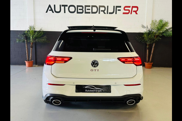 Volkswagen Golf 2.0 TSI GTI Clubsport! Nieuw 0KM! Sfeerverlichting! Panoramadak! Camera