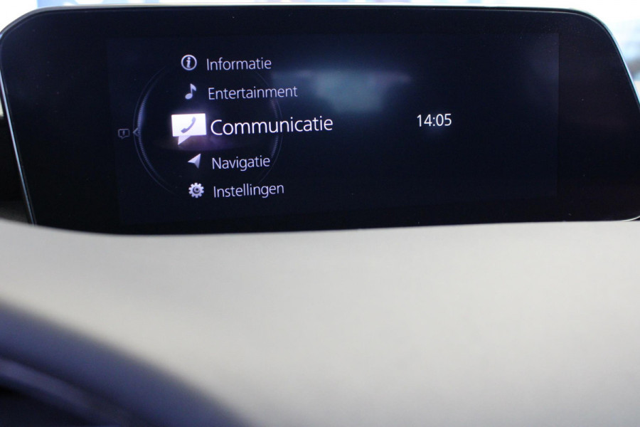 Mazda 3 2.0 e-SkyActiv-X M Hybrid 186 Comfort | Achteruitrijcamera | Apple Carplay/ Android Carplay | Stuur & Stoel Verwarming |