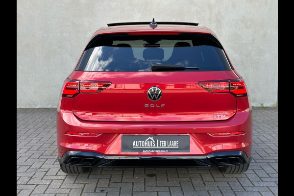 Volkswagen Golf 1.5 eTSI R-Line Pano DSG 18'' Camera 12 mnd Garantie
